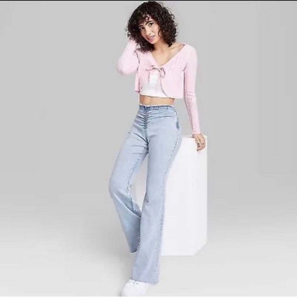 Wild Fable Women’s Light Wash Low Rise Flare Jeans Scrunch Front Size 17 NWT‎